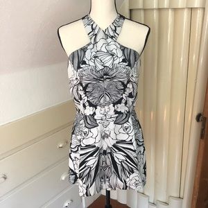 Adorable Keepsake Romper! Size L